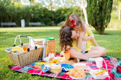 What to Bring to a Family Picnic